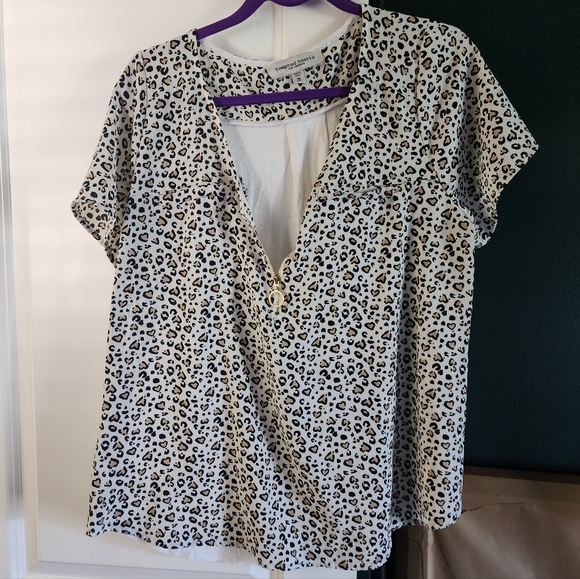 Tempted Hearts leopard print top - Picture 1 of 7
